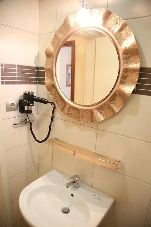Hotel Zeus Afytos Yunanistan